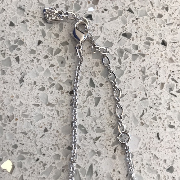 Swarovski Crystal necklace, silver 16” chain. - Picture 4 of 4